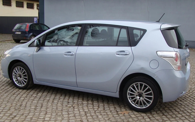Toyota Verso cena 18900 przebieg: 258120, rok produkcji 2009 z Żerków małe 232